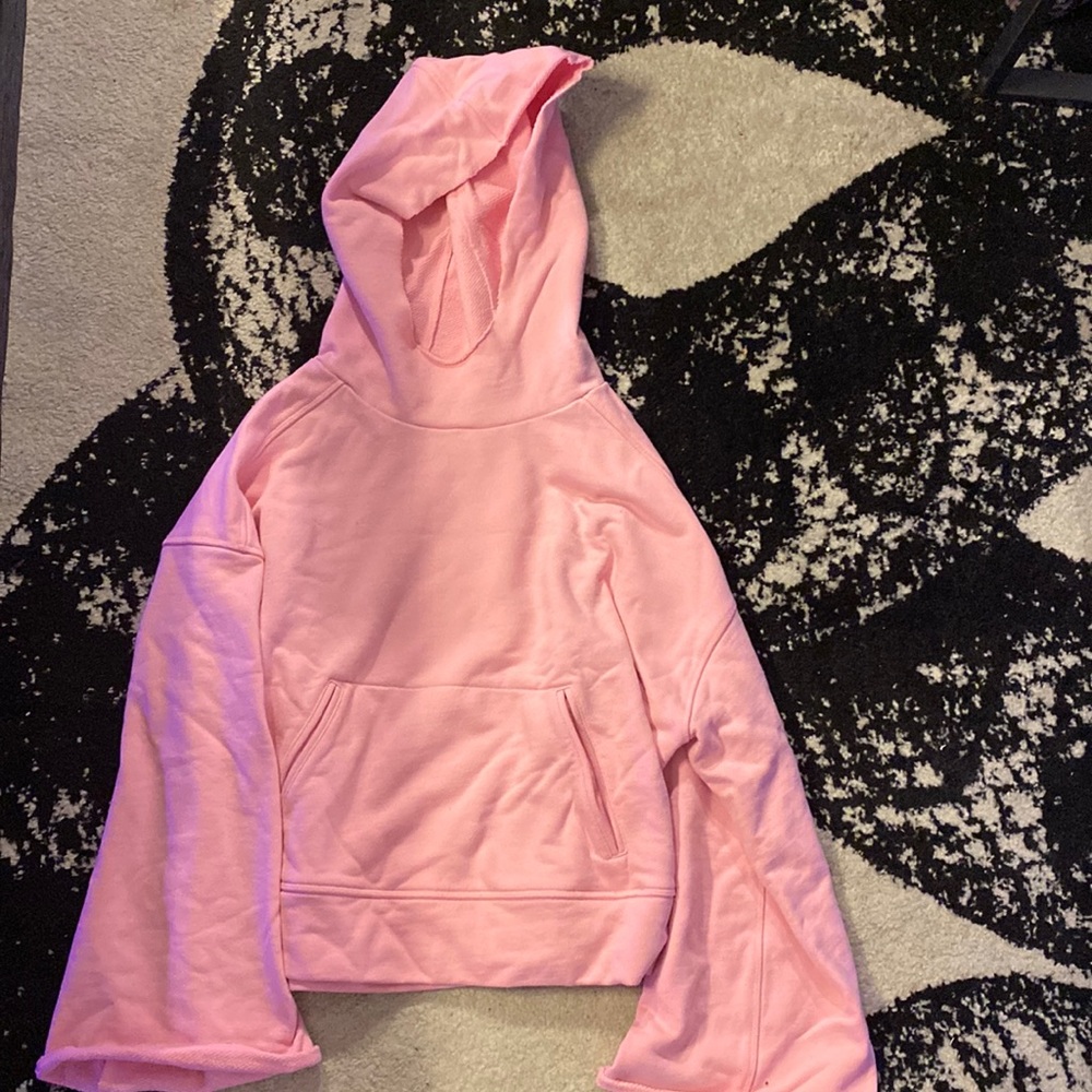 ALO Tube Neck Bell Sleeve Hoodie